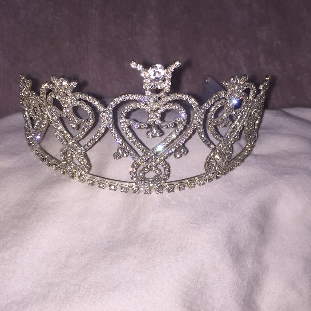 Pageant crown 👑